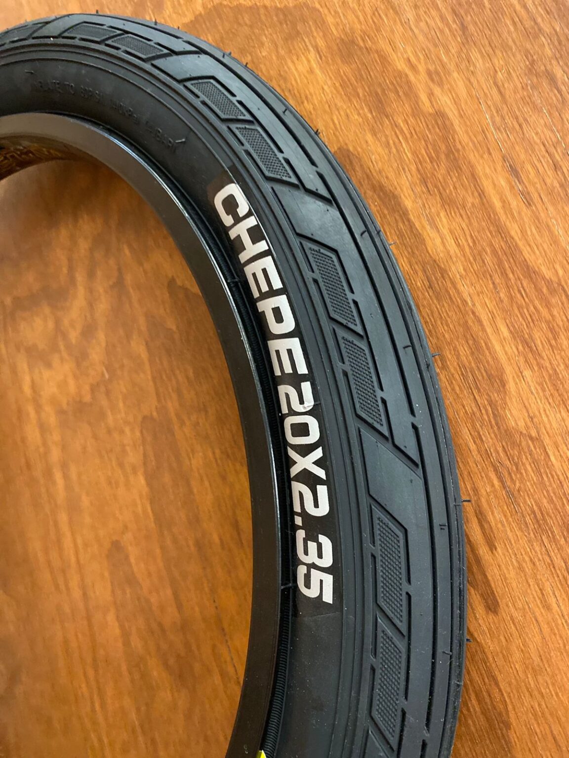 Llanta BMX CHEPE 20 x2.35 CICLONORTE Bicicletas en Chihuahua